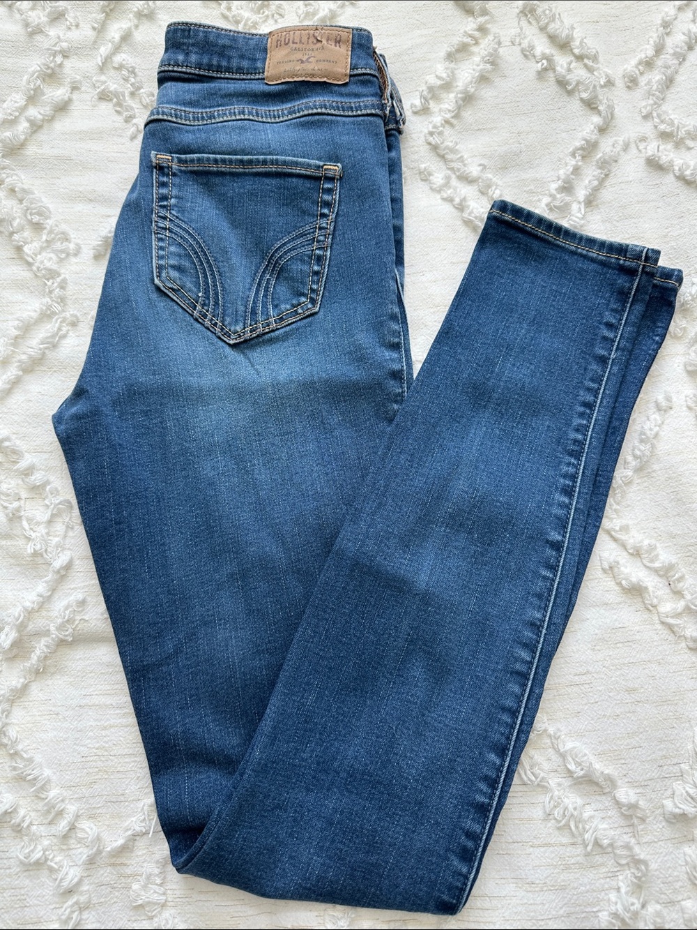 Hollister Distressed High-Rise Skinny Jeans